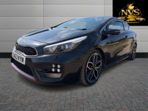 2016 Kia Proceed 1.6 T-Gdi Gt in Black — image 3