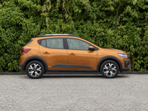 2022 Dacia Sandero Stepway 1.0 Stepway Prestige Tce 90 My21.5 in Orange — image 6