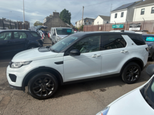 2019 Land Rover Discovery Sport 2.0 Td4 Landmark SUV 5dr Diesel Auto 4WD Euro 6 (s/s) (180 Ps) in White — image 6