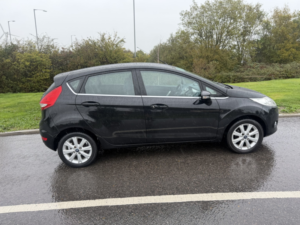 2010 Ford Fiesta 1.4 Zetec in Black — image 5