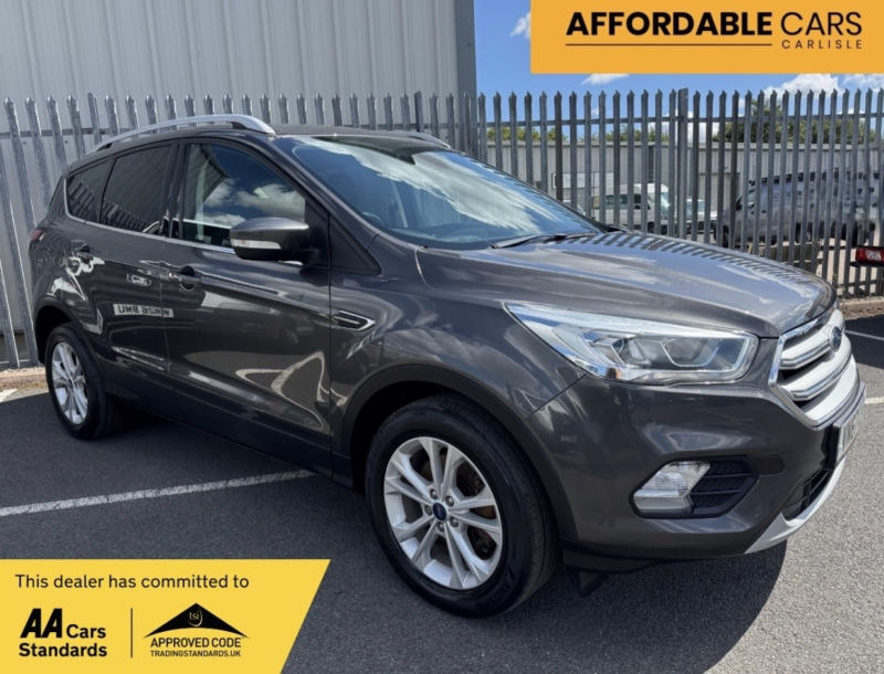 2017 Ford Kuga 2.0 Tdci Titanium in Grey — image 1