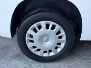 2023 Vauxhall Combo 1.5 Turbo D 2300 Pro L1 H1 Euro 6 (s/s) 5dr in White — image 3