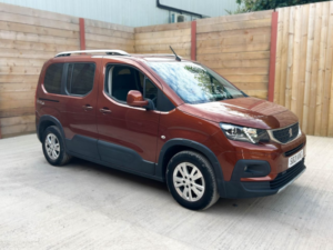 2021 Peugeot Rifter Petrol Auto Wheelchair Accessible Disabled Access Vehicle Wav in Bronze — image 3