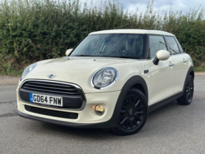 2015 MINI Hatch 1.5 One D Euro 6 (s/s) 5dr in White — image 2