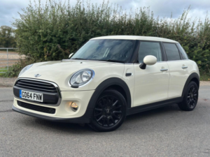 2015 MINI Hatch 1.5 One D Euro 6 (s/s) 5dr in White — image 3