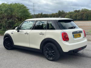 2015 MINI Hatch 1.5 One D Euro 6 (s/s) 5dr in White — image 6