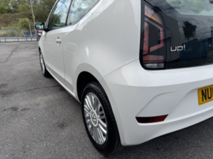 2016 Volkswagen Up! 1.0 Move Up! in White — image 4