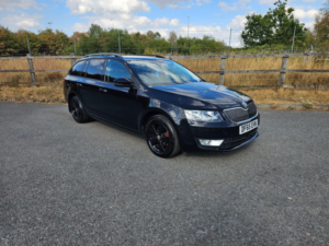2015 Skoda Octavia 1.6 Tdi Se L DSG Euro 6 (s/s) 5dr in Black — image 4