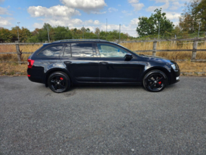 2015 Skoda Octavia 1.6 Tdi Se L DSG Euro 6 (s/s) 5dr in Black — image 5