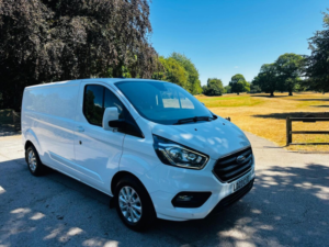 2023 Ford Transit Custom 2.0 300 Ecoblue Limited L2 H1 Euro 6 (s/s) 5dr in White — image 5