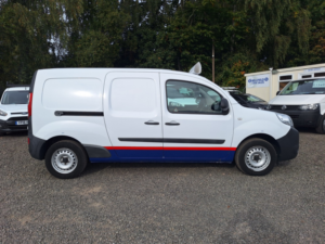 2019 Renault Kangoo Maxi 1.5 Ll21 Energy Dci 90 Business Euro 6 L2 Lwb in White — image 6