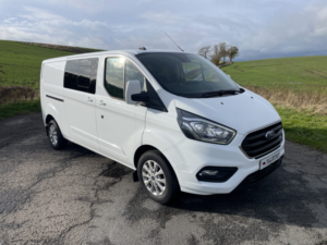2022 Ford Transit 2.0 Transit Custom Limited Dciv 300 L2 2.0l Ecoblue 130ps Fwd 6 Speed Manual in White — image 4