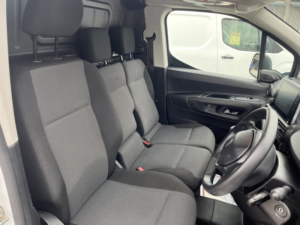 2021 Peugeot Partner 1.5 Bluehdi 1000 Professional in White — image 3