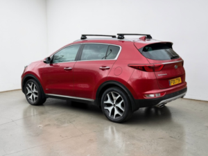 2016 Kia Sportage 2.0 Crdi Gt-Line SUV 5dr Diesel Manual AWD Euro 6 (134 Bhp) in Red — image 4