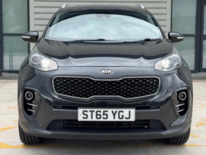 2016 Kia Sportage 1.7 Crdi 3 Euro 6 (s/s) 5dr in Black — image 5