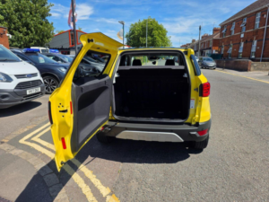 2017 Ford Ecosport 1.0t Ecoboost Titanium 2WD Euro 5 (s/s) 5dr in Yellow — image 6