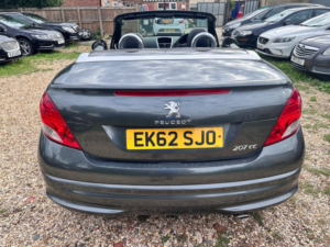 2012 Peugeot 207 Cc 1.6 Hdi Allure in Grey — image 5