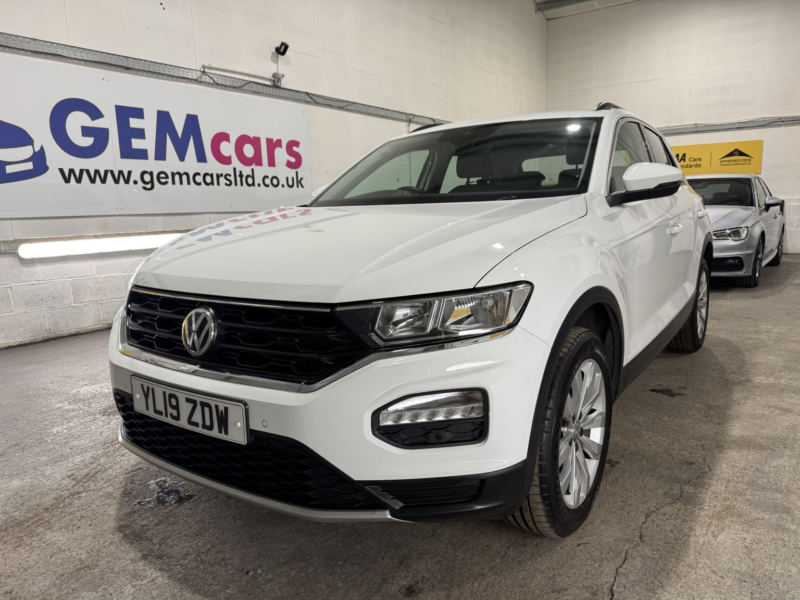 2019 Volkswagen T-Roc 1.6 Tdi Se in White — image 1