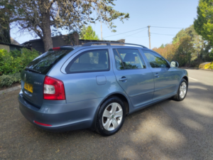 2011 Skoda Octavia 1.4 Tsi Elegance in Grey — image 3