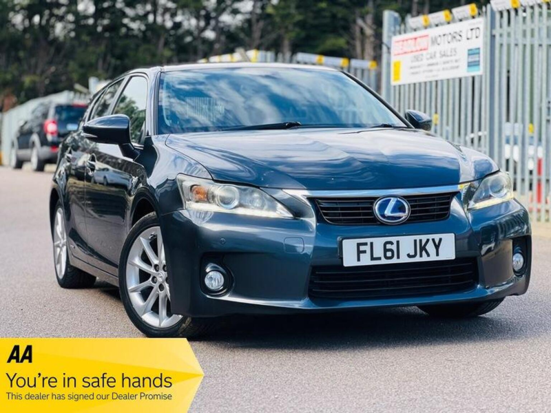 2011 Lexus Ct 1.8 200h Se-L CVT Euro 5 (s/s) 5dr in Grey — image 1
