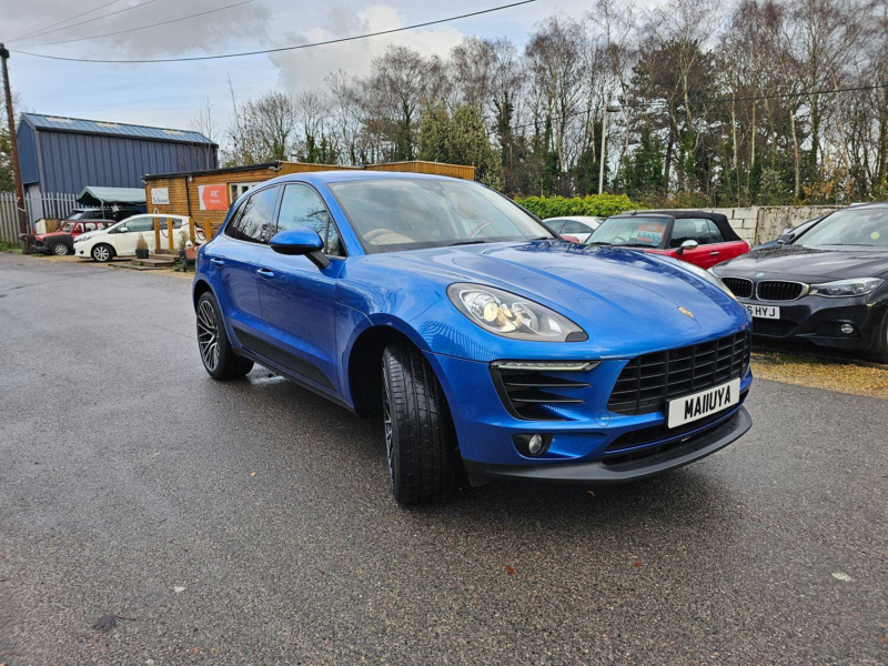 2015 Porsche Macan 2.0 T in Blue — image 1