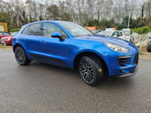 2015 Porsche Macan 2.0 T in Blue — image 2