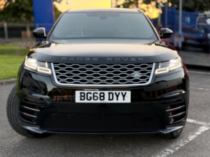 2018 Land Rover Range Rover Velar 2.0 D180 R-Dynamic Hse Auto 4WD Euro 6 (s/s) 5dr in Black — image 5