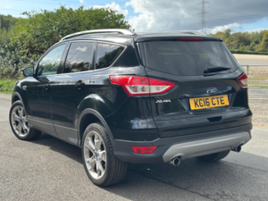 2016 Ford Kuga 2.0 Tdci Titanium 2WD Euro 6 (s/s) 5dr in Black — image 6