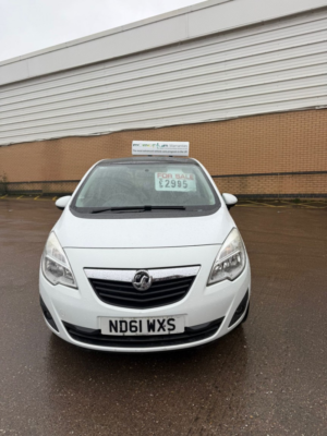 2011 Vauxhall Meriva 1.4 16v Exclusiv Limited Edition in White — image 2