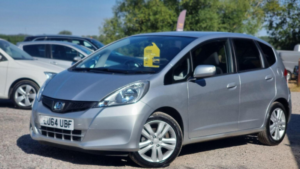 2014 Honda Jazz 1.4 I-Vtec Es Plus CVT Euro 5 5dr in Silver — image 3