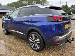 2018 Peugeot 3008 1.5 Bluehdi Gt Line Premium in Blue — image 5