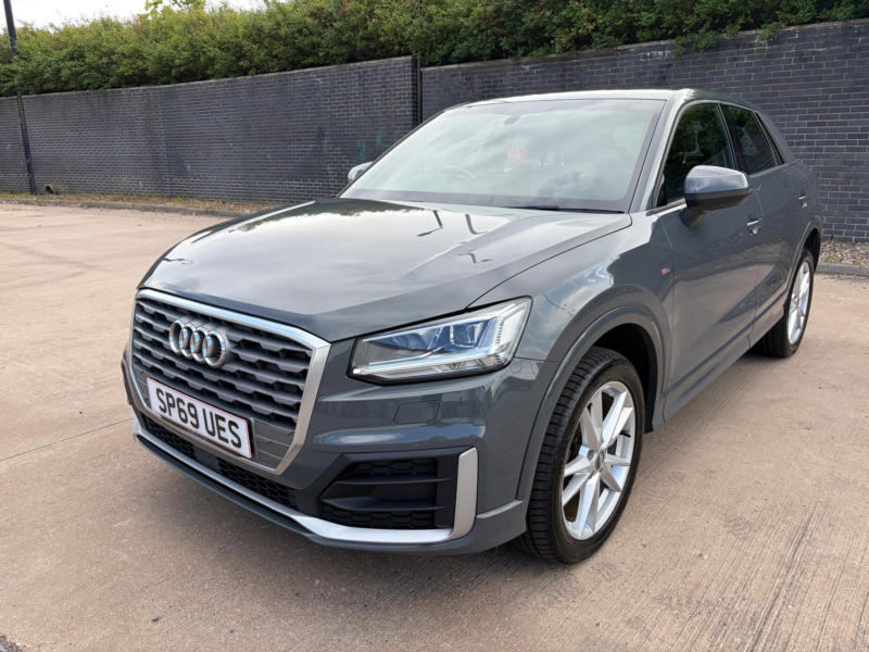 2019 Audi Q2 1.6 Tdi 30 S Line SUV 5dr Diesel Manual Euro 6 (s/s) (116 Ps) in Grey — image 1