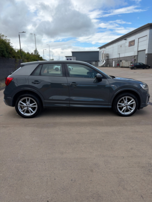 2019 Audi Q2 1.6 Tdi 30 S Line SUV 5dr Diesel Manual Euro 6 (s/s) (116 Ps) in Grey — image 5
