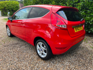 2012 Ford Fiesta 1.3 Zetec in Red — image 4