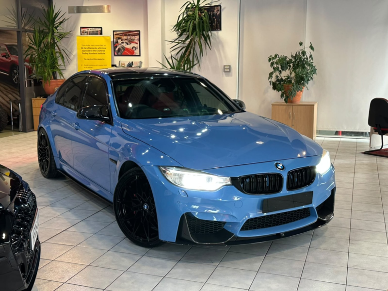 2016 BMW M3 3.0 M3 Saloon in Blue — image 1