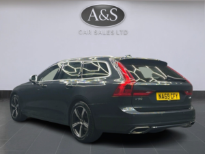 2019 Volvo V90 2.0 R-Design D4 in Grey — image 2