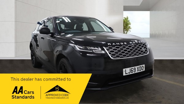 2019 Land Rover Range Rover Velar Core in Black — image 1