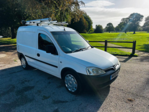 2008 Vauxhall Combo 1.3 Cdti 2000 16v 3dr in White — image 3
