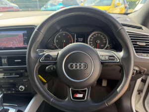 2013 Audi Q5 3.0 Tdi V6 S Line Plus S Tronic Quattro Euro 5 (s/s) 5dr in White — image 4