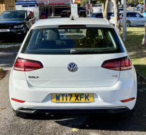 2017 Volkswagen Golf 1.4 Tsi Bluemotion Tech Se Nav in White — image 6