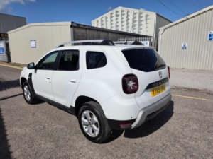 2019 Dacia Duster 1.3 Tce Comfort Euro 6 (s/s) 5dr in White — image 4