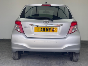 2011 Toyota Yaris 1.33 Dual Vvt-I Tr Multidrive S Euro 5 5dr in Silver — image 5