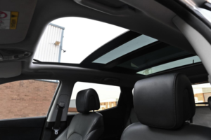 2014 Hyundai Santa Fe 2.2 Crdi Premium Se Auto 4WD Euro 5 5dr (7 Seat) in Silver — image 5