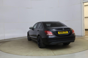 2019 Mercedes-Benz C Class 2.0 C220d Se G-Tronic+ Euro 6 (s/s) 4dr in Black — image 5