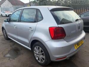 2015 Volkswagen Polo 1.2 Tsi Bluemotion Tech Se DSG Euro 6 (s/s) 5dr in Silver — image 3
