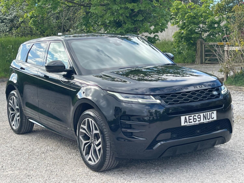 2019 Land Rover Range Rover Evoque 2.0 D240 R-Dynamic Hse in Black — image 1