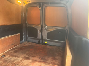 2021 Vauxhall Combo 1.5 Turbo D 2300 Sportive Panel Van 4dr Diesel Manual L2 H1 Euro 6 (100 Ps) in Grey — image 6