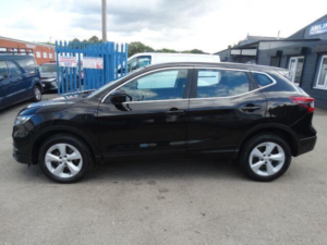 2019 Nissan Qashqai 1.3 Dig-T Acenta Premium Dct Auto Euro 6 (s/s) 5dr in Black — image 4