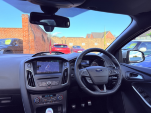 2016 Ford Focus 2.0 T Ecoboost St-3 in Silver — image 2