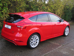 2016 Ford Focus 1.0 T Ecoboost Zetec S in Red — image 4